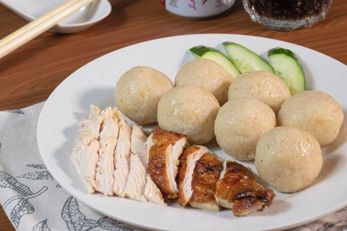 南阳古早味鸡饭粒 马六甲必吃