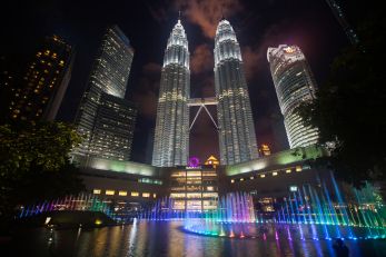 马来西亚吉隆坡双子塔 Petronas Twin Towers
