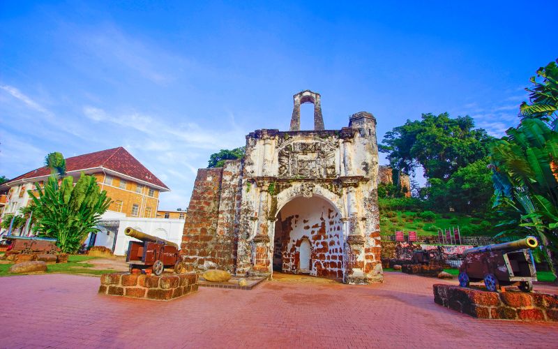 melaka to kl private car service